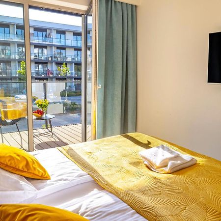 Apartament Opal - Family & Spa Apartment Dziwnow Bagian luar foto