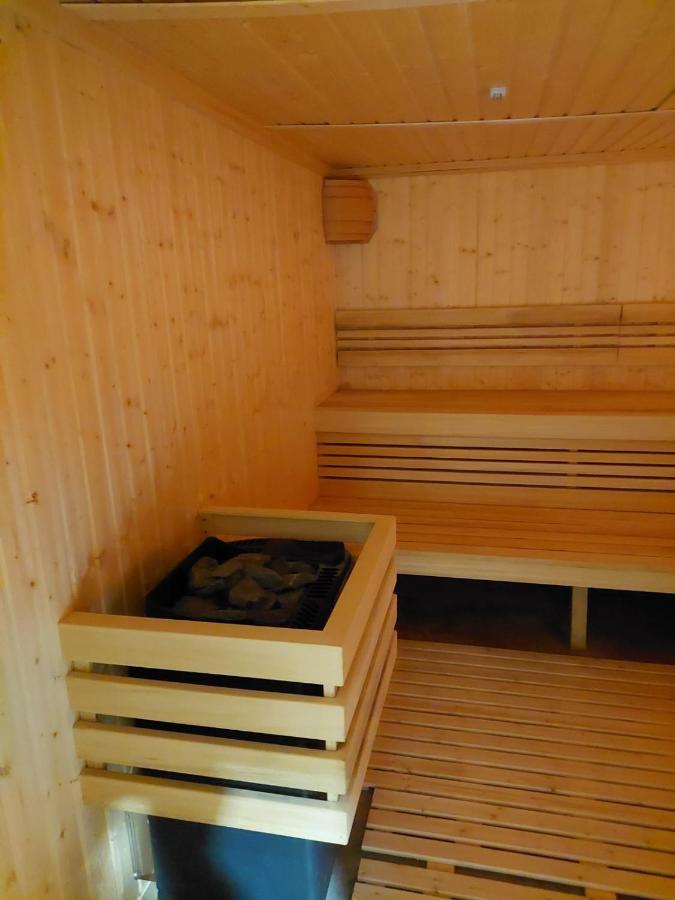 Apartament Opal - Family & Spa Apartment Dziwnow Bagian luar foto